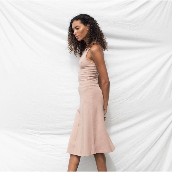 LUNYA Restore Fitted Dress otium tan heather - Picture 15 of 15